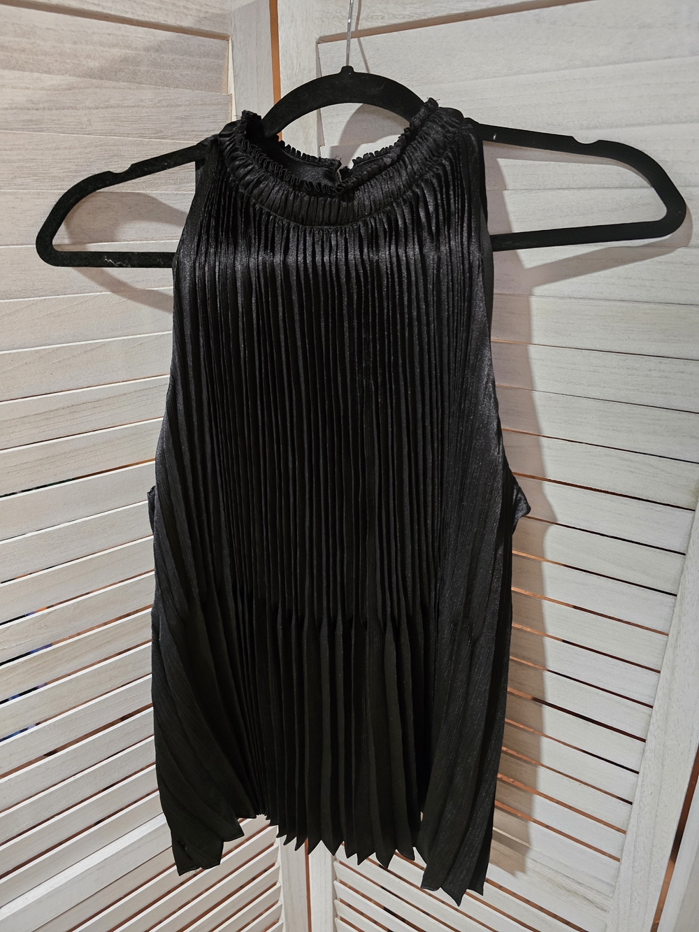 Nine West Black Pleated High-Neck Sleeveless Top